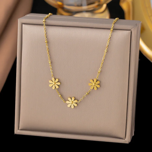 Lorriette Necklace